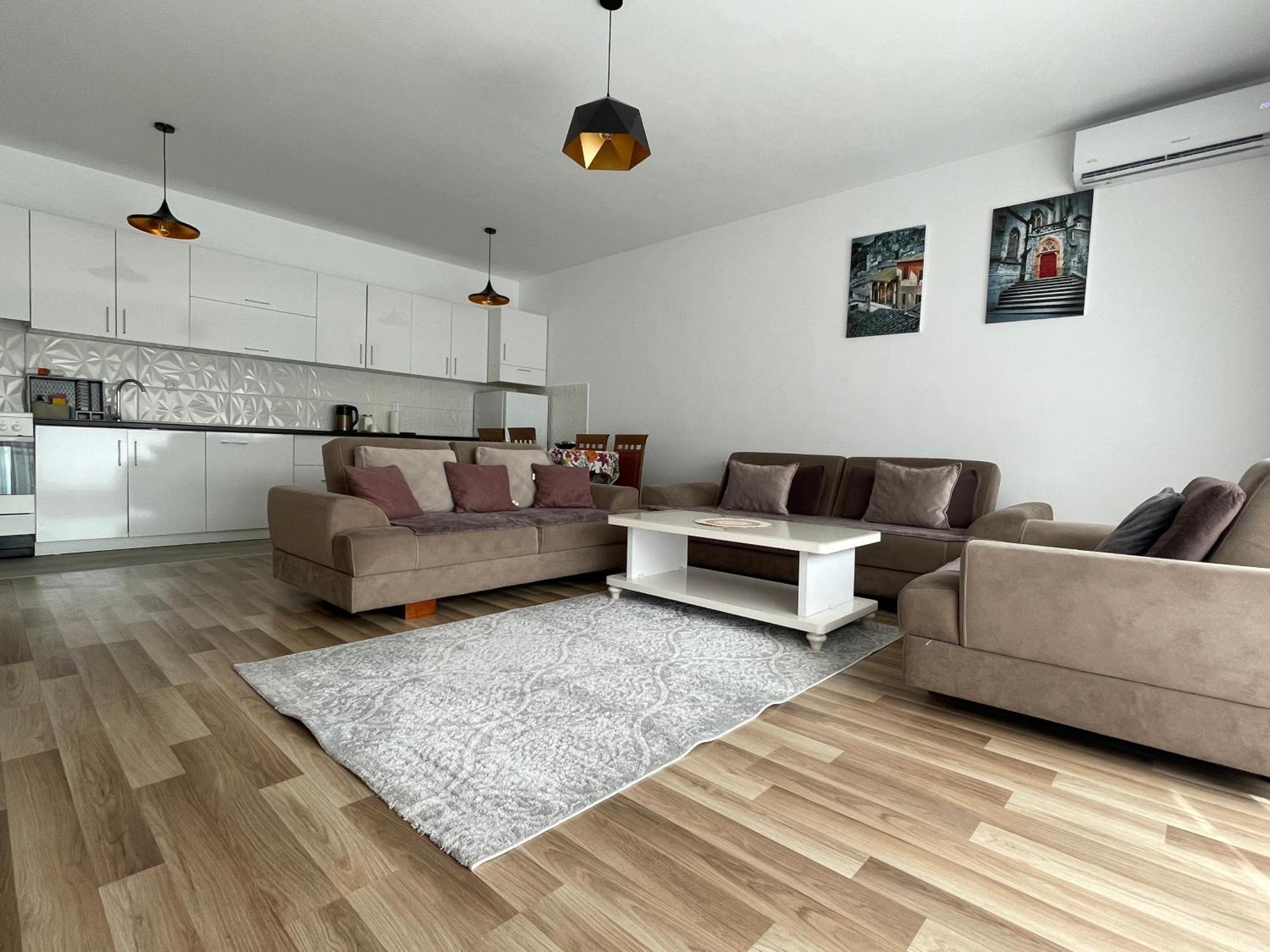 Entire Apartment - Near The Center Приштина Экстерьер фото