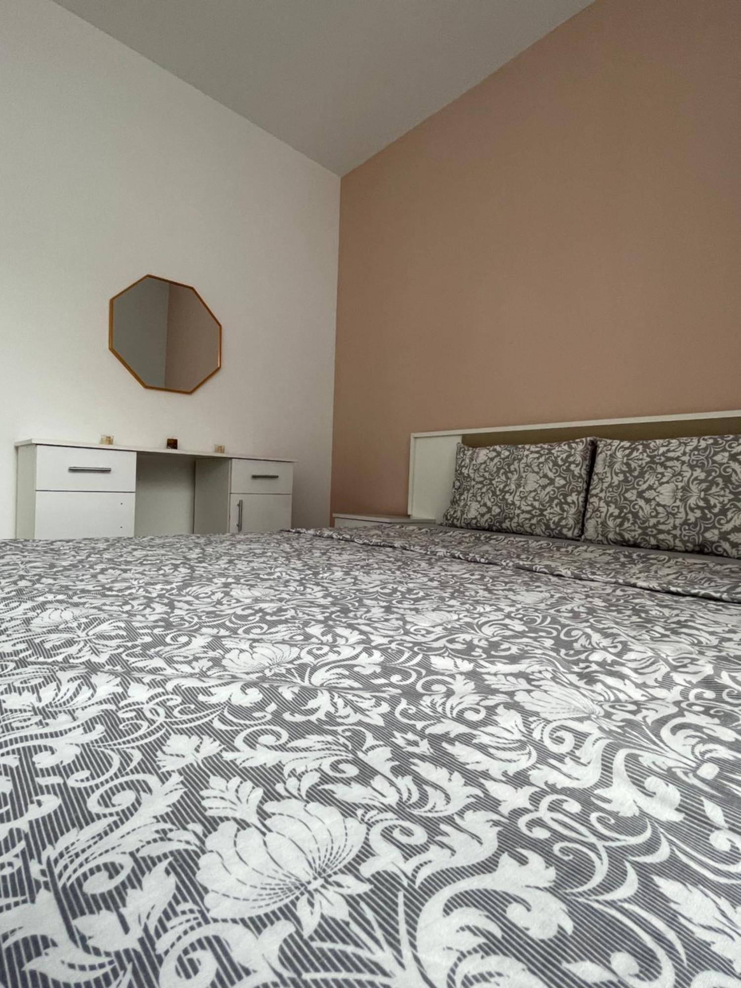 Entire Apartment - Near The Center Приштина Экстерьер фото